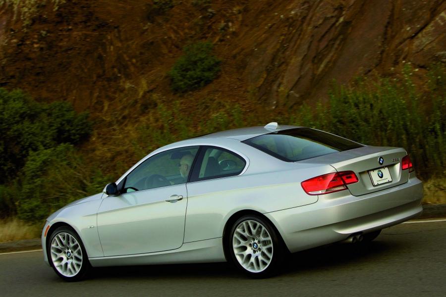  BMW 3-Series Coupe 2007 года  (фото 51 из 219)